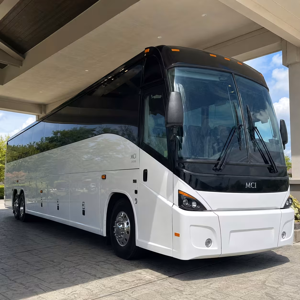gardena employee transportation for industrial corridor shifts