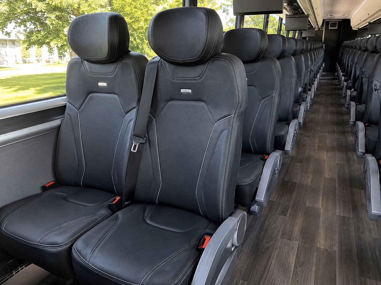 how the type of bus you choose changes charter bus prices in gardena california