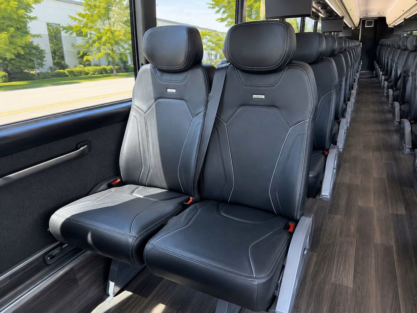 long distance corporate and convention charter buses from gardena