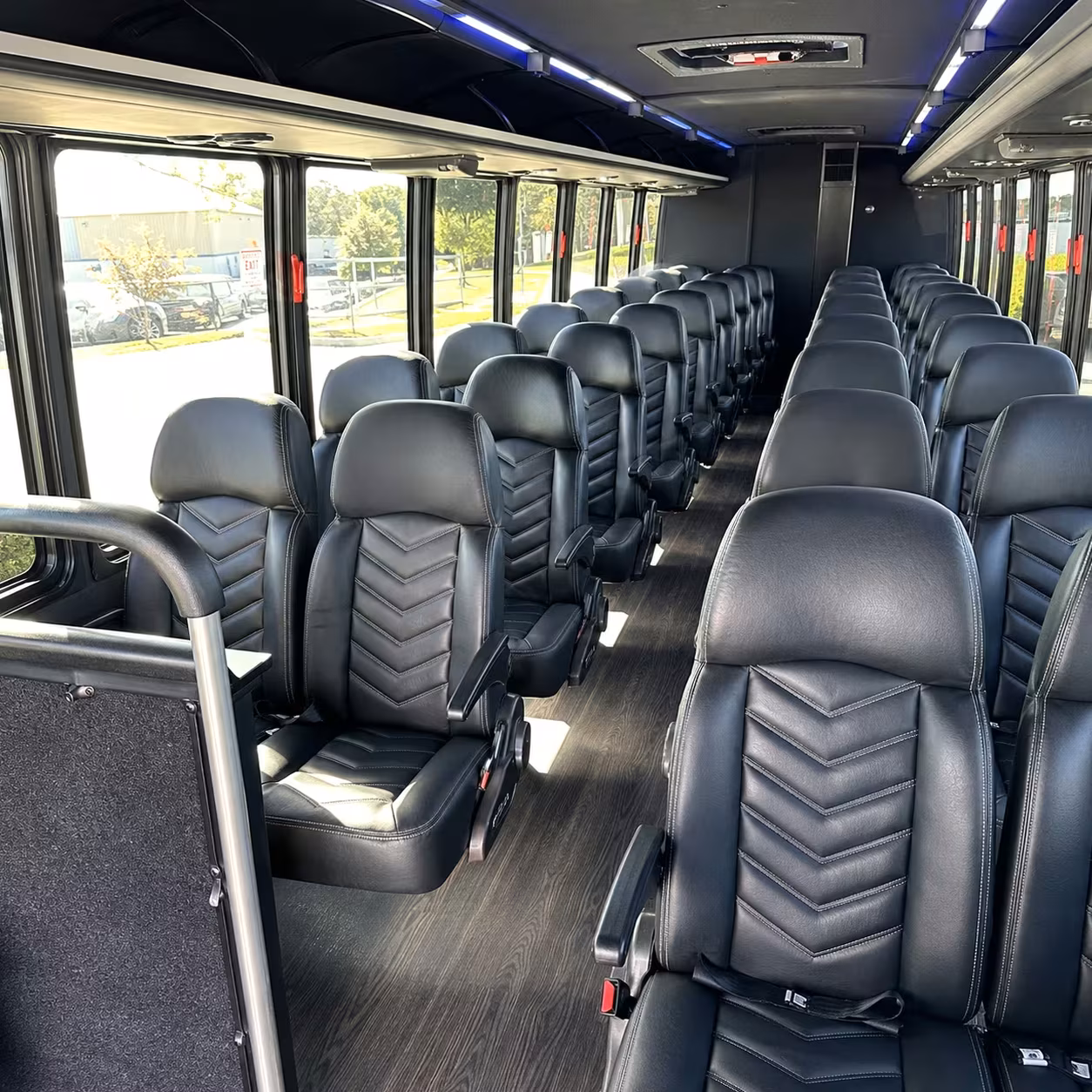 minibus rentals in gardena for youth ministry trips